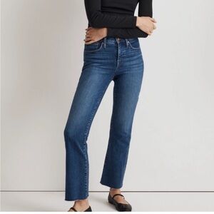 Madewell - kick out crop jeans in brinton wash raw hem edit (27)
